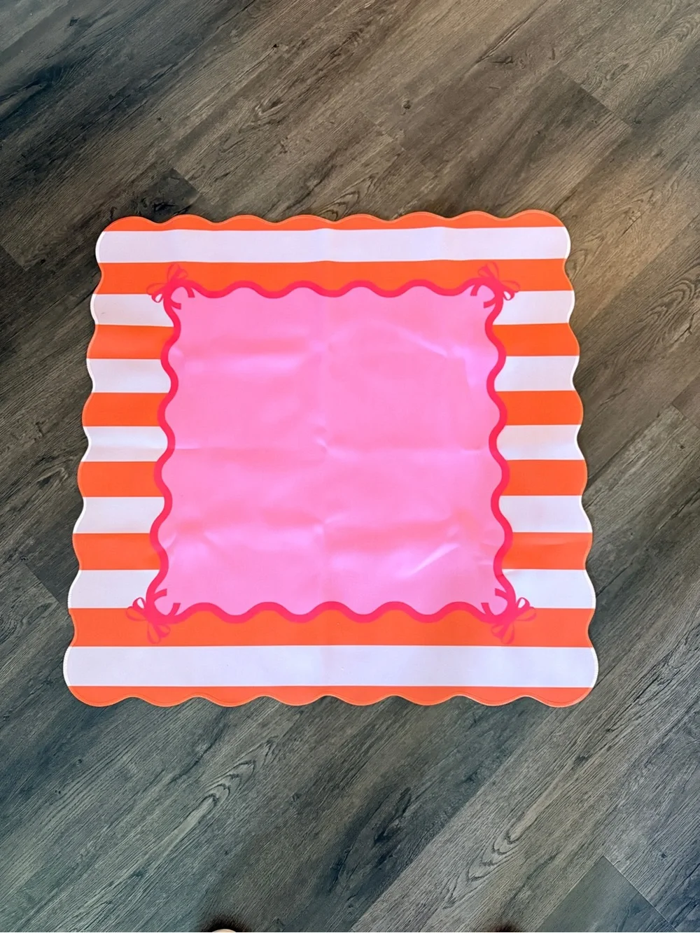 Pink and Orange Scalloped Mahjong Mat 31.5